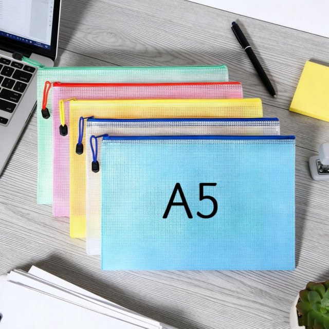 Wasserdichte A5 Reißverschluss-Aktentasche aus Kunststoff als praktische Aufbewahrungstasche für Büro, Schule und Brettspiele - Bild 1