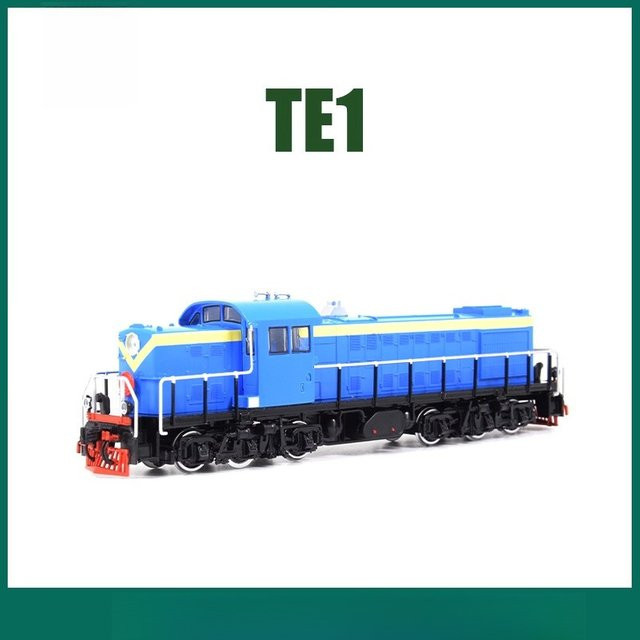 HO Typ 1/87 Zugmodell, sowjetische Diesellokomotive TE1, Legierungsmodell, blau - Bild 1