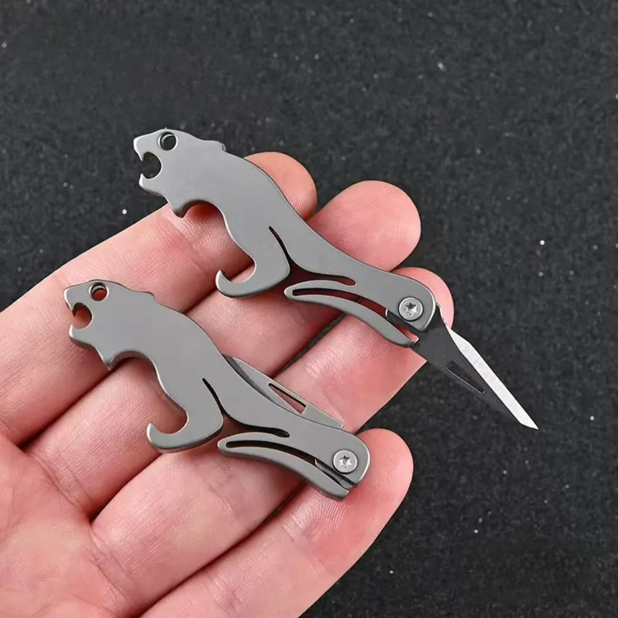 JIANLAI Mini-Klappmesser aus Titan-Legierung in Grau als tragbarer Schlüsselanhänger und Taschenmesser zum Auspacken - Bild 3