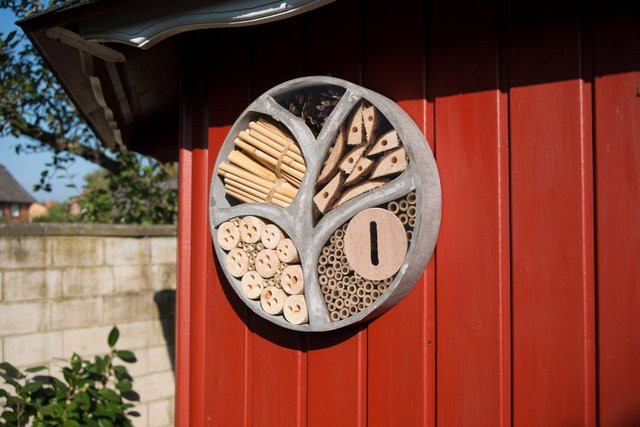 Insektenhotel Lebensbaum - Bild 1
