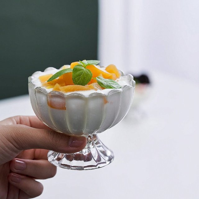 Transparentes Dessert-Glas für Eis, Pudding oder Salat mit einem Volumen von 7,5 ml - Bild 1