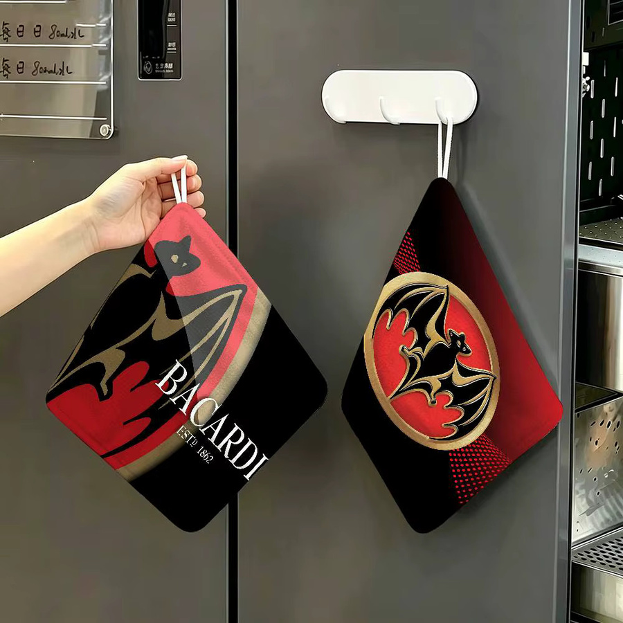 Bacardi Rum Vampire Handtuch aus Polyester-Baumwoll-Mischgewebe mit Hängedesign für Haushalt und Gastronomie - Bild 2