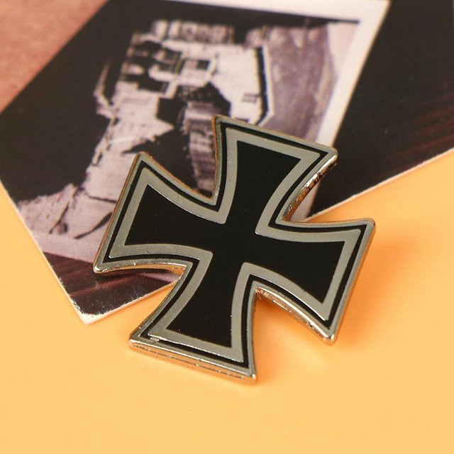 LYF Medaille Abzeichen Pin, Eisernes Kreuz, grau - Bild 1