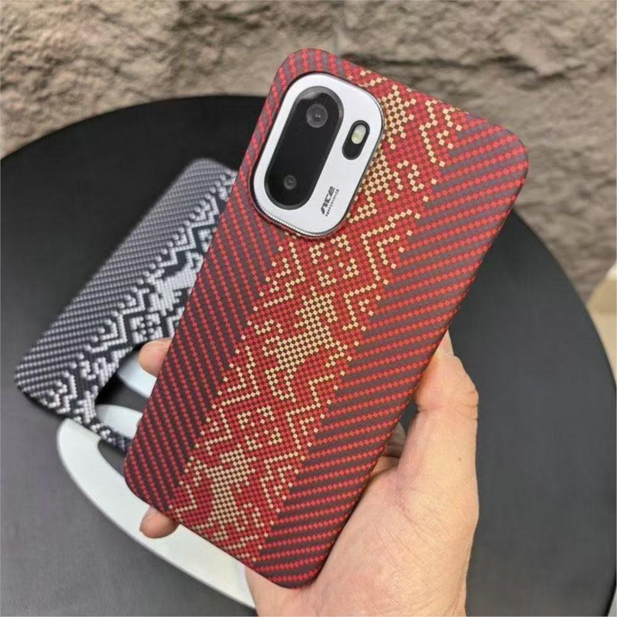 Stoßfeste OnePlus Handyhülle mit Kohlefaser-Textur in Rot für OnePlus 15 13 12 ACE6T Ace 6 5 3 Pro - Bild 3