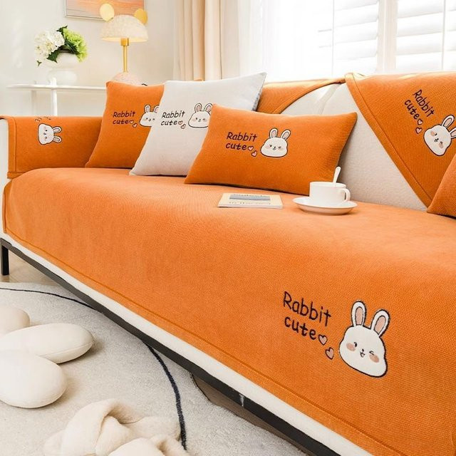 Four Seasons Bestickter Sofabezug mit Hasen-Motiv, Orange, B/B: 70 x 70 cm - Bild 1