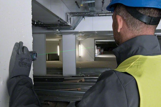 Bosch Professional Laser-Entfernungsmesser GLM 50-25 G in Blau und Schwarz - Bild 3