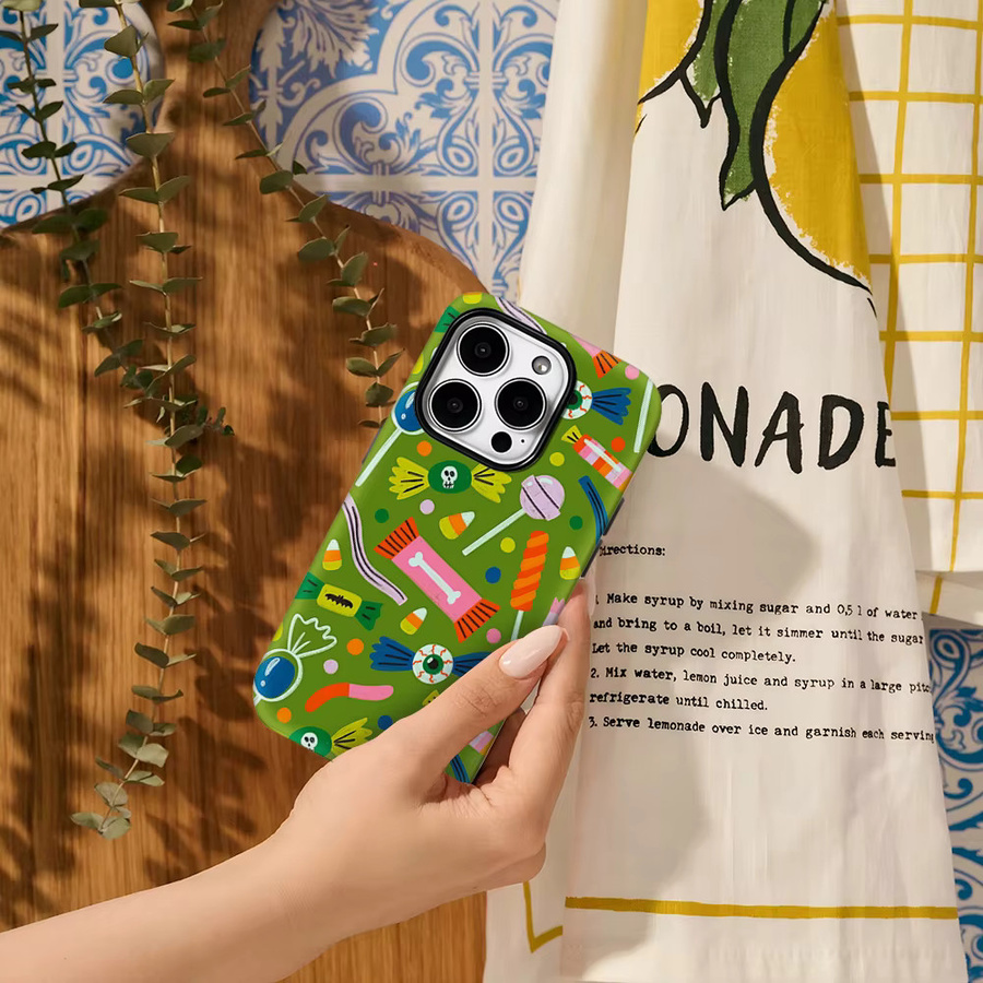 Potdemiel Handyhülle mit buntem Halloween-Süßigkeiten-Design für iPhone 11 bis iPhone 16 Pro Max, mehrfarbig, doppelschichtige Rückseite - Bild 4