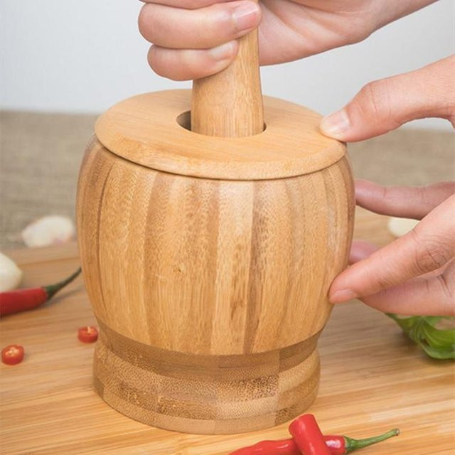LChome Bambus Knoblauchpresse und Gewürzmühle mit Mörser und Stößel, Braun, Durchmesser: 10 cm - Bild 1
