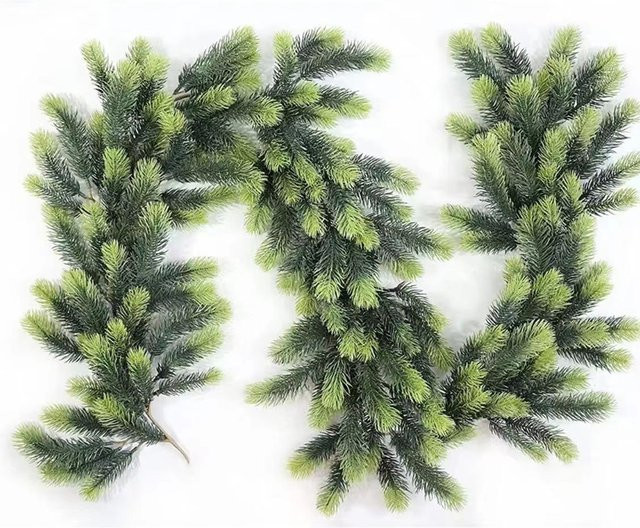 XIAOYINMO Künstliche Kiefernnadel-Rebe in Grün, 72 m Dekoration für Garten, Wand und Weihnachtsbaum - Bild 1