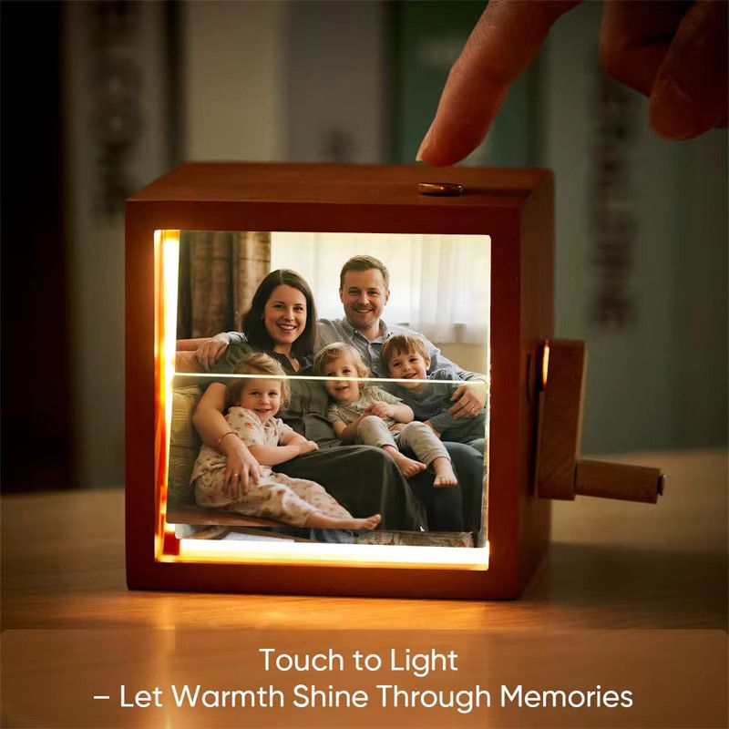 QKX Foto-Flip-Book-Rahmen aus Holz mit Licht und Handkurbel als personalisierte Foto-Animationsbox - Bild 2