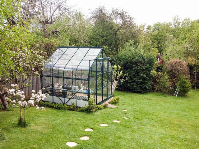 VITAVIA Dione Gewächshaus in Smaragd mit 6,7 m² Fläche - Bild 1