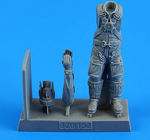 Aerobonus Luftwaffe WWII Pilot mit einem Fallschirm, Einzelfigur, 1:32 - Bild 1