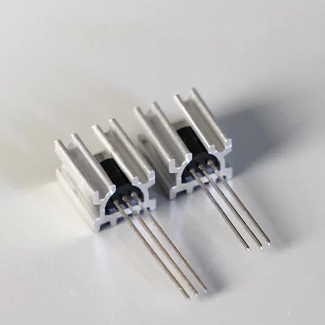 HIFivv audio Aluminium-Kühlkörper für TO-92 Gehäuse in Silber - Bild 1