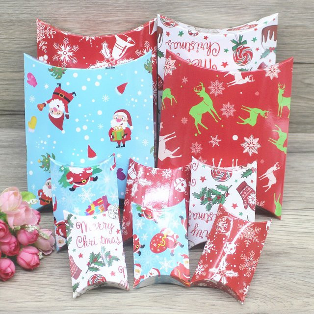 10 Stück Weihnachtliche Geschenkboxen mit Schneeflockenmuster in Blau und Mehrfarbig aus Papier - Bild 1