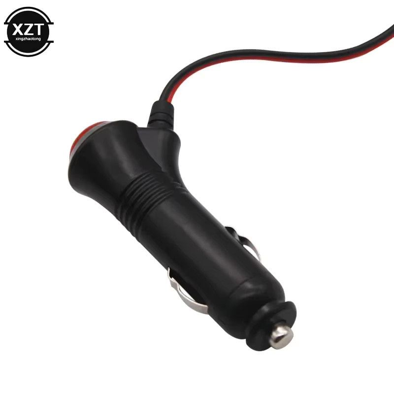 Universal Auto Zigarettenanzünder Adapter für 12V und 24V in Schwarz - Bild 4