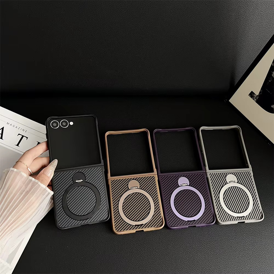 Magnetische 360 Grad drehbare Schutzhülle aus Kohlefaser-Leder für Samsung Galaxy Z Flip 7, FE 6, 5, 4, 3 in Braun mit MagSafe Kompatibilität - Bild 3
