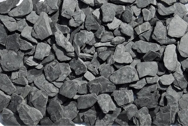 Schieferplättchen Graphit-Schwarz als Dekosteine für den Garten, 20 - 40 mm, 1000 kg Big-Bag - Bild 1