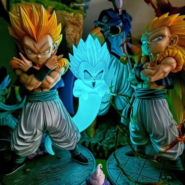 Bandai Dragon Ball Super Saiyajin Gotenks Actionfigur aus PVC, Doppelköpfige Anime Statue mit Sockel, Multicolor, Höhe: 25 cm - Bild 1