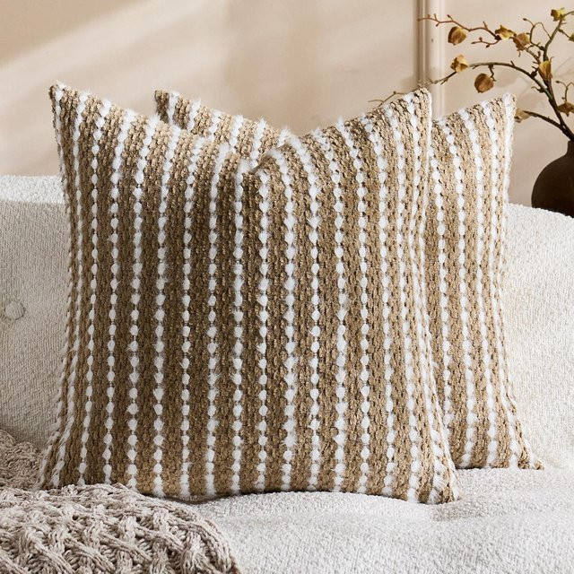 JMG Clothing Chenille Kissenbezüge Gestreift in Beige, Boho Kissenhülle Set für Sofa und Wohnzimmer, B/B: 60 x 60 cm - Bild 1