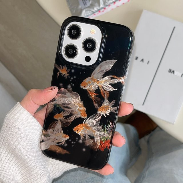 Luckly Koi Goldfish Schutzhülle mit Glanz-Effekt und Gletscher-Textur für iPhone 12 13 14 15 16 17 Pro Max in Schwarz und Lila - Bild 1
