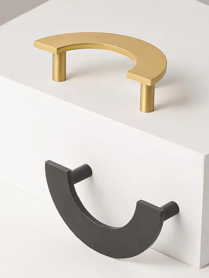 SAILANKA Messing-Möbelgriffe in Gold, moderne Halbkreis-Griffe für Schrank und Kleiderschrank, gebürstetes Messing - Bild 1