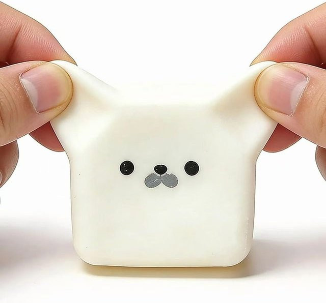 BC Pet Supplies Kawaii Milchwürfel Siegel Squishy, licht grau - Bild 1