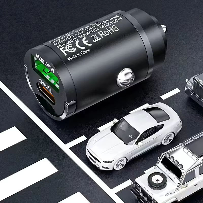100W USB Auto Ladegerät mit Dual Ports und QC 3.0 sowie USB-C in Schwarz für iPhone, Samsung, Huawei und OnePlus - Bild 3