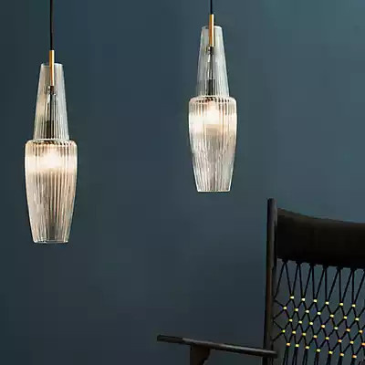 Mawa Gangkofner Pisa Pendelleuchte aus Glas in Transparent mit Stab in Gold/Messing und weißem Kabel - Bild 1