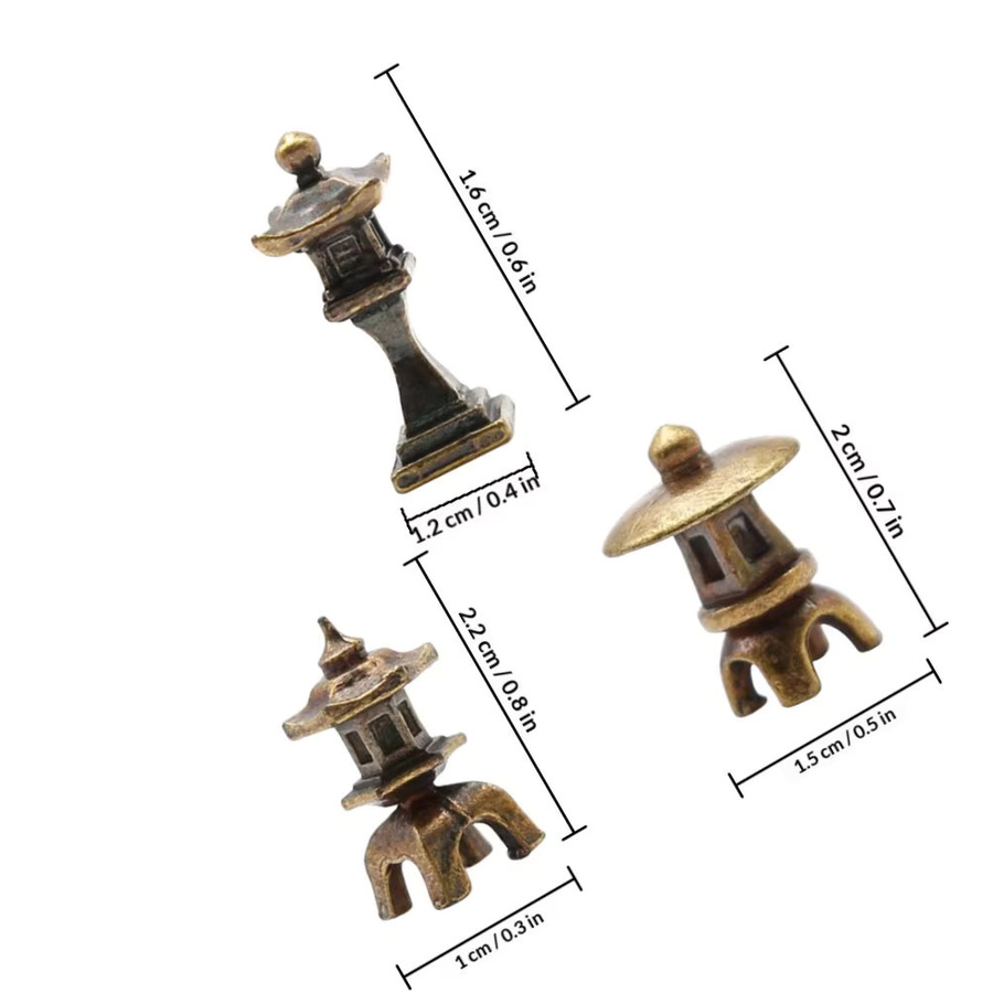 3-teiliges Mini-Pagoden-Laternen-Set von WINOMO aus Metall in Gold als orientalische Gartendekoration für drinnen und draußen sowie als Desktop-Ornamente und Mikro-Landschaftszubehör - Bild 2