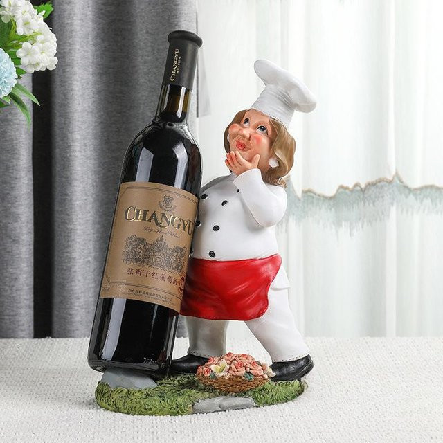 Yiran Furniture Kreatives Weinregal in Chef-Charakterform als Desktop-Dekoration aus Harz - Bild 1