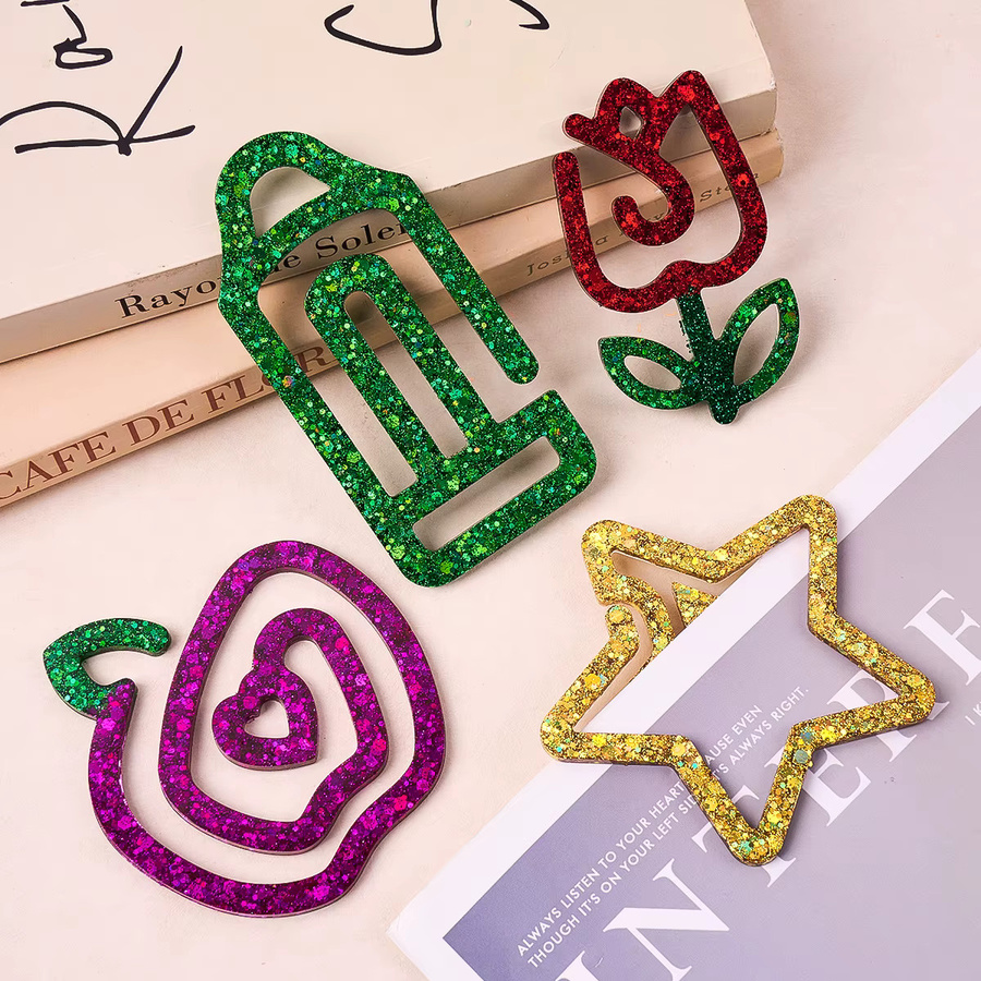 UDOCOOL Silikonform für DIY Büroklammer Lesezeichen mit Weihnachtsbaum Design in Multicolour - Bild 3