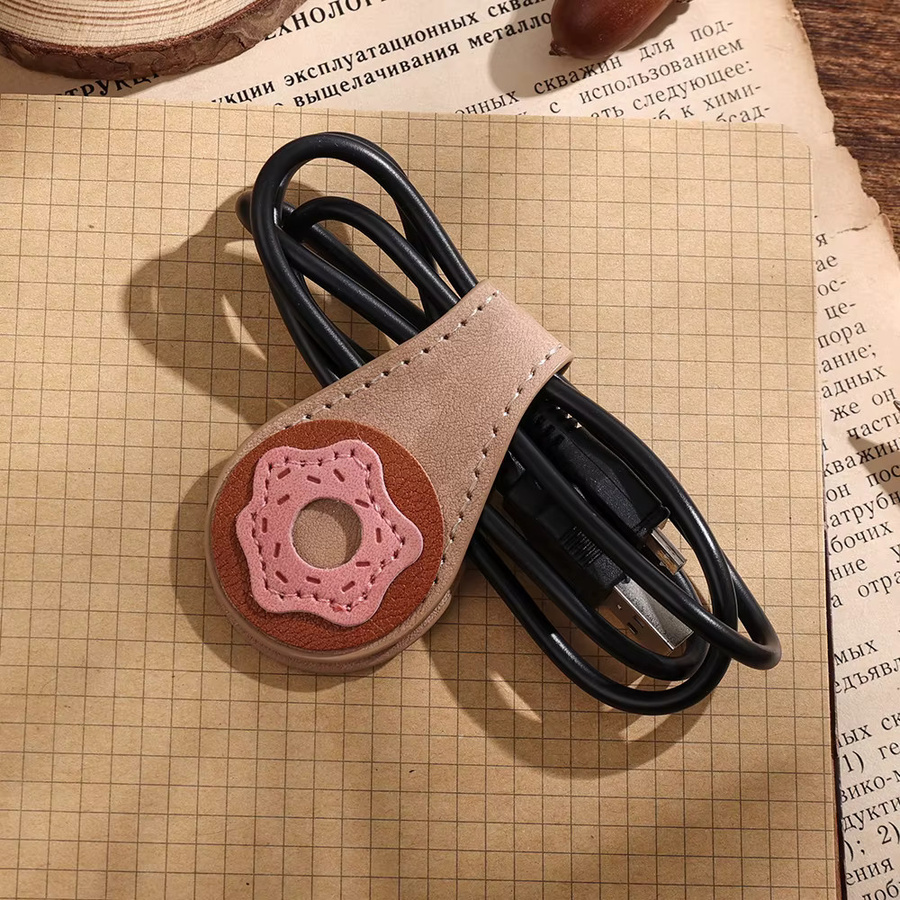 Magnetisches Leder-Lesezeichen mit Tierdesign und Quaste als Kawaii-Planer-Zubehör - Bild 4
