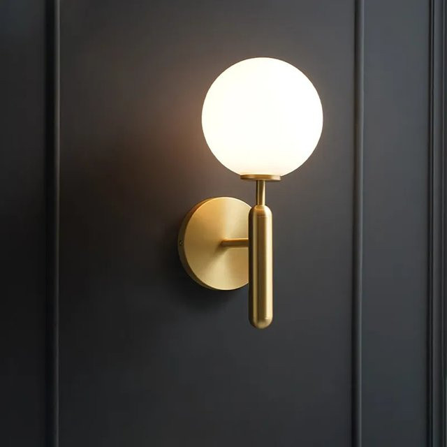 JYLIGHTING Moderne LED Wandlampe Gold mit weißem Glaskugelschirm für Wohnzimmer, Schlafzimmer und Küche - Bild 1