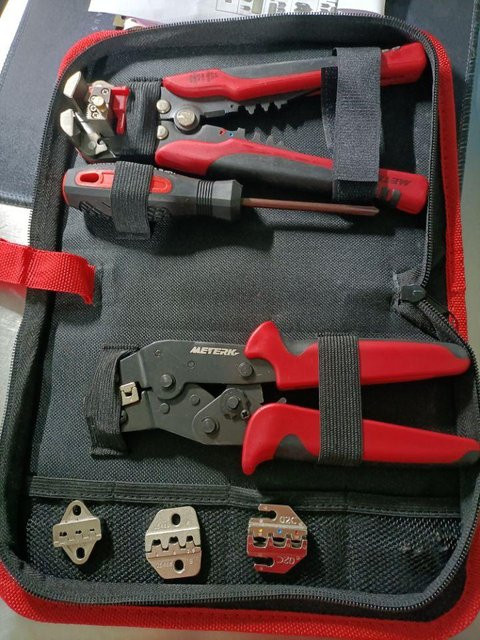Kkmoon Professionelle 4-in-1-Drahtcrimpzange mit Ratsche in Rot - Bild 1