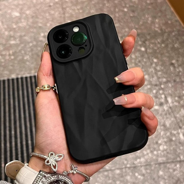 Yiran Silikon Case für iPhone in Schwarz mit mattem Knitter-Effekt und stoßfester TPU-Hülle - Bild 1