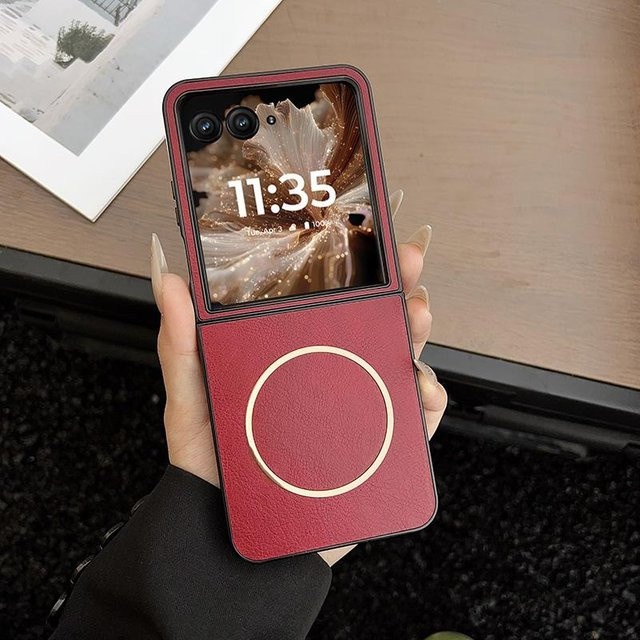 Magnetische Schutzhülle aus PU-Leder für Motorola Razr 60 Ultra in Rot - Bild 1