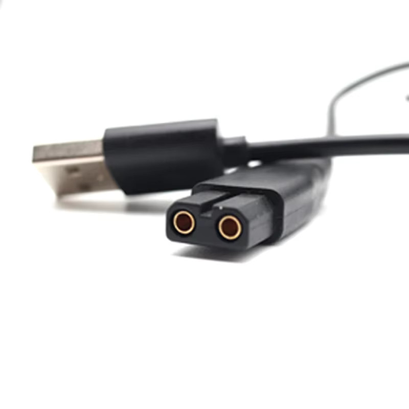 Madeshow PopBarber USB-Ladekabel für Haarschneider in Schwarz mit USB-A und USB-C Anschluss - Bild 3