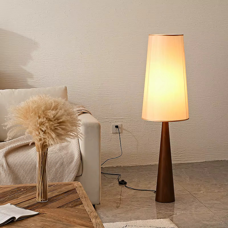 HomeLover Mid Century Stehlampe im Wabi Sabi Design aus Naturholz in Beige und Braun - Bild 2