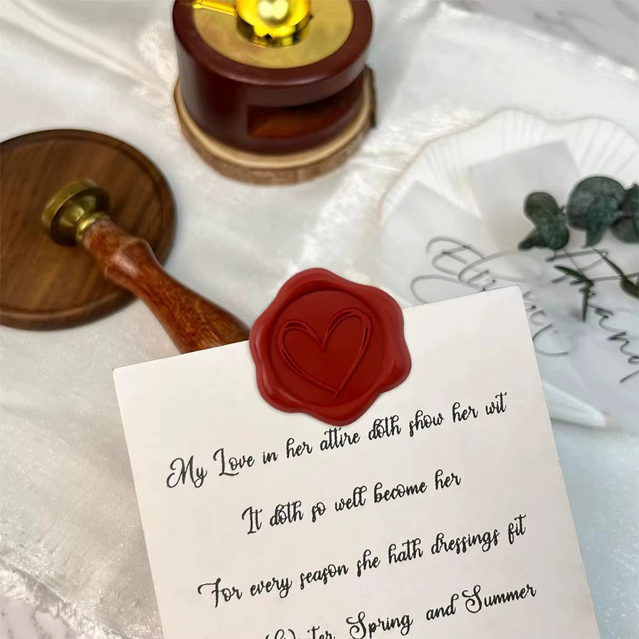 Individueller Logo-Wachssiegel-Stempel aus Holz in Gold für DIY-Hochzeiten und die Dekoration von Briefumschlägen oder Papierkarten - Bild 3