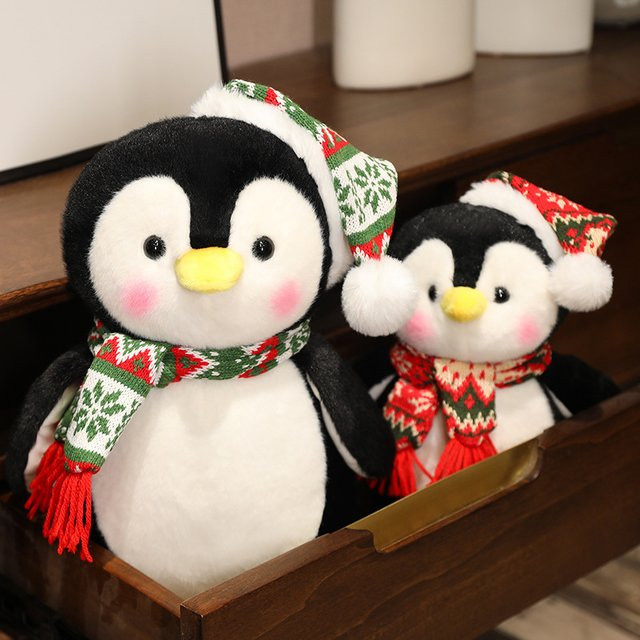 Pinguin mit Weihnachtsmütze, Plüschtier, Bunt / Mehrfarbig, Grün - Bild 1