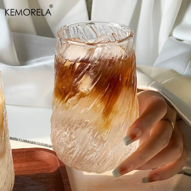 KEMORELA Glas-Tumbler mit rotierendem Streifen-Design, transparent, B/T/H: 6,0 x 6,5 x 12,0 cm - Bild 2