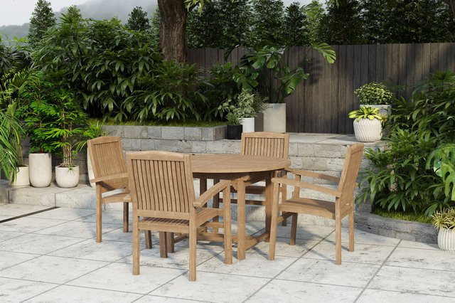 OUTFLEXX Garten-Essgruppe Dallas/Washington aus Teakholz in Natur mit 4 Stapelsesseln und ausziehbarer Tischplatte, Farbe: Braun, B/T/H: 120 x 120 x 75 cm (Tisch) bzw. 170 x 120 cm (ausgezogen) - Bild 1