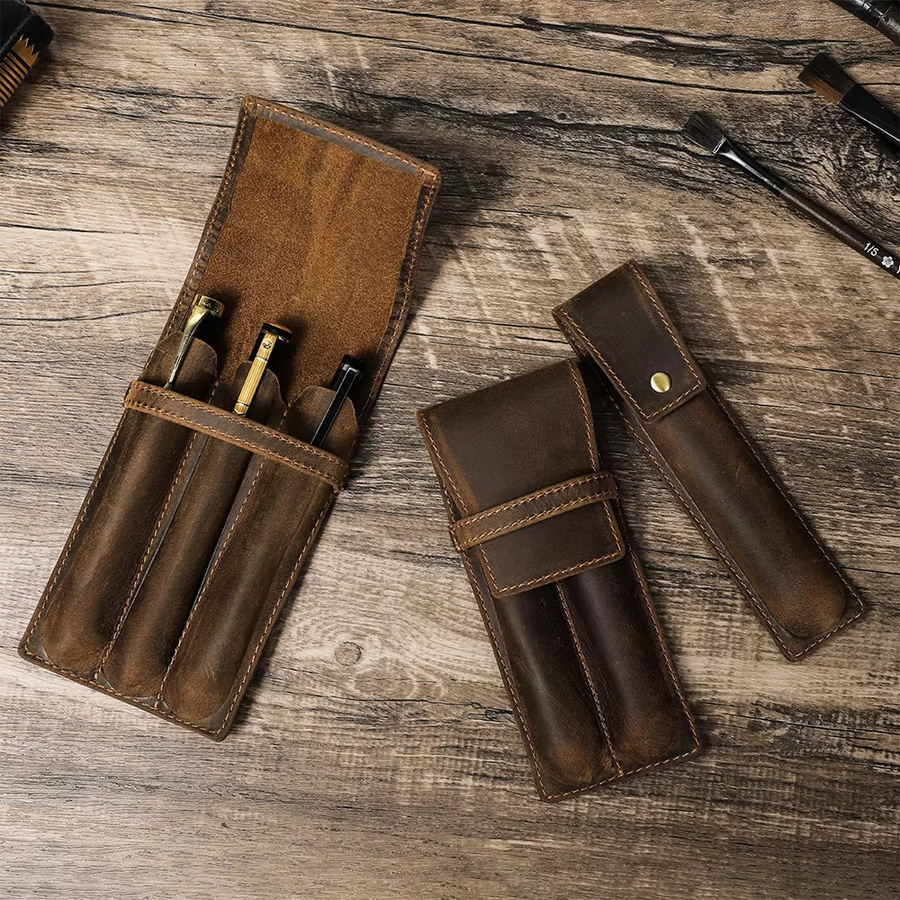 Handgefertigtes Stiftetui aus Crazy Horse Leder in Braun im Vintage Retro Stil für Erwachsene - Bild 2