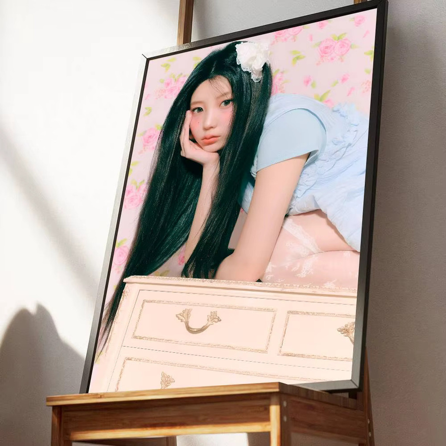 Kayou Lee Wonhee Poster, wasserfester Wandaufkleber in Multicolour mit floralem Design, B/H: 20 x 20 cm - Bild 6