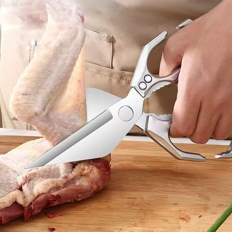 InLeung Küchenschere aus Edelstahl in Silber für Fleisch, Fisch und Geflügel - Bild 3