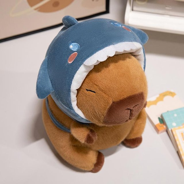 Yiran toy Capybara mit Tierhut, Plüschtier, 22cm - Bild 1