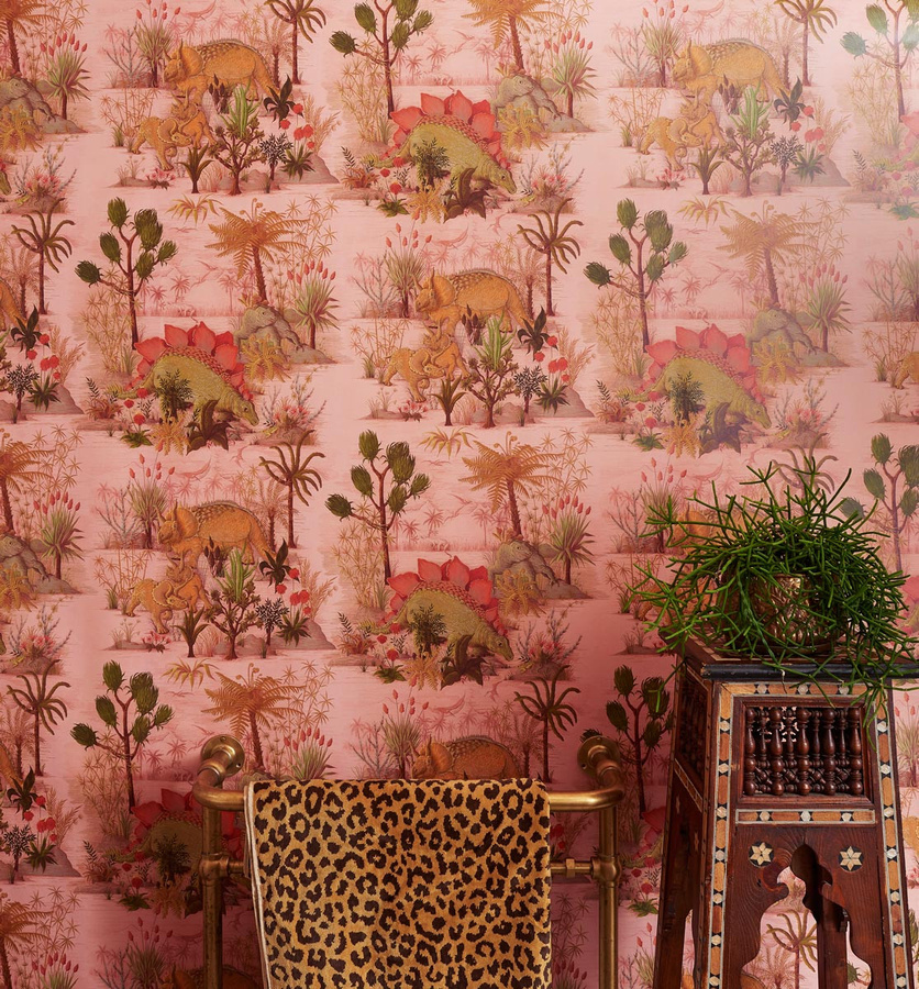 House of Hackney Mural Dinosauria Tapete in Pink - Bild 1