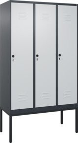 C+P Spind Classic PLUS Garderobenschrank aus Stahl mit 3 Abteilen, Farbe: Grau, H x B x T: 212 x 120 x 50 cm - Bild 1