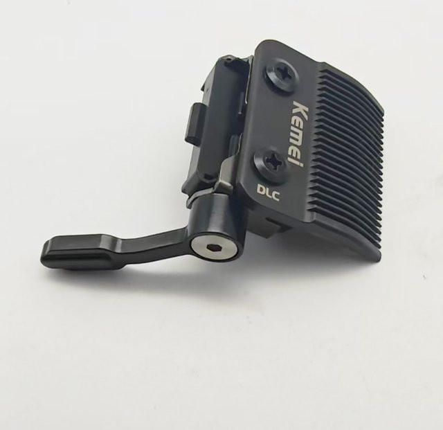 Kemei Ersatzklinge für Haarschneidemaschine KM-2796 in Schwarz - Bild 1