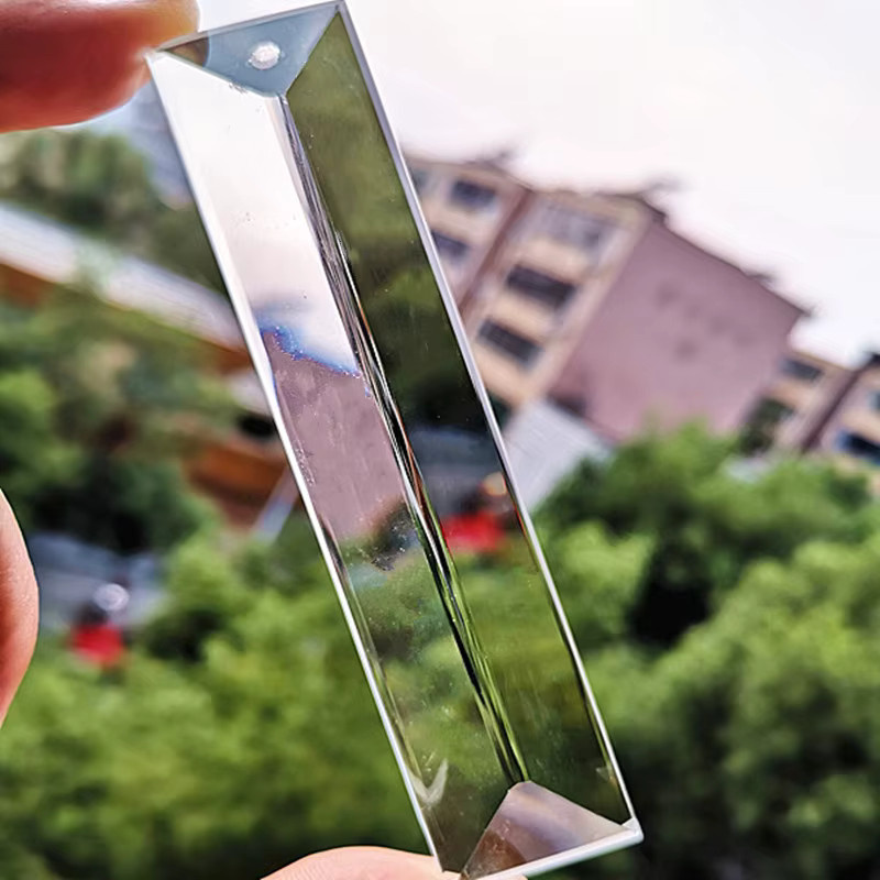 20 Stück transparente Kristall-Eiszapfen aus Glas, dreieckige U-Tropfen Prismen für Kronleuchter und Dekoration, Höhe: 7,6 cm bis 10 cm - Bild 2